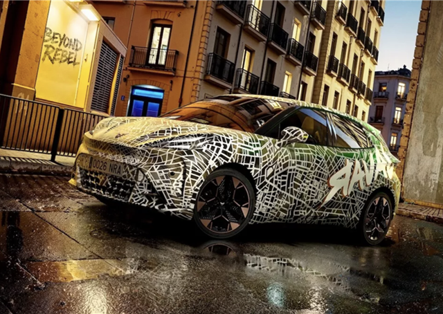 Cupra Raval électrique : le rebelle espagnol qui conquiert la ville